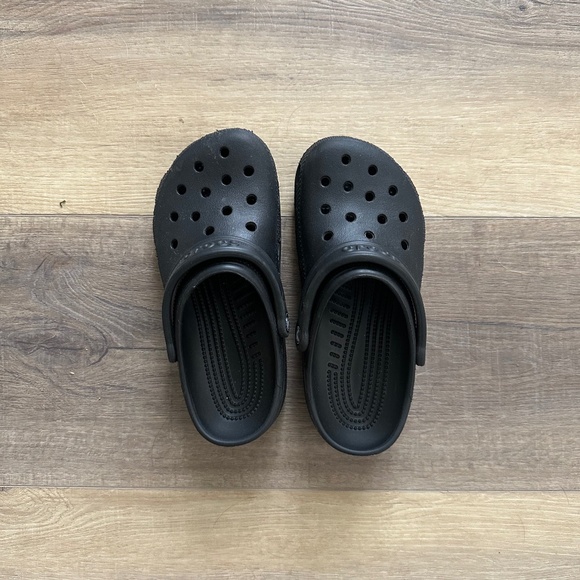 Black Crocs - Picture 1 of 3